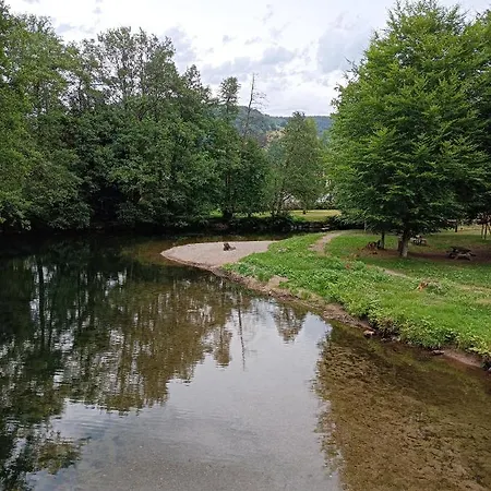 Monts Et Reves לינה וארוחת בוקר Ramonchamp