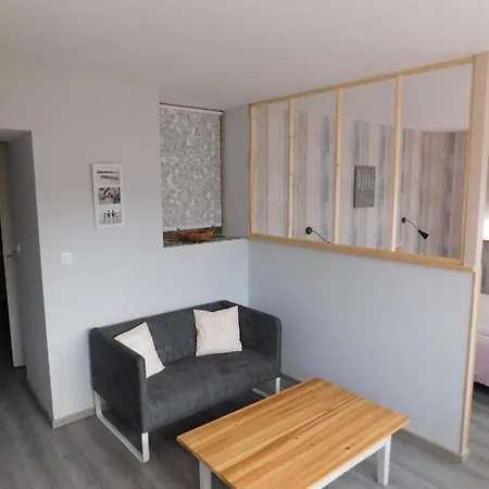 Alojamento de Acomodação e Pequeno-almoço Monts Et Rêves