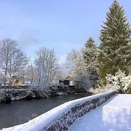 Monts Et Reves Frühstückspension Ramonchamp