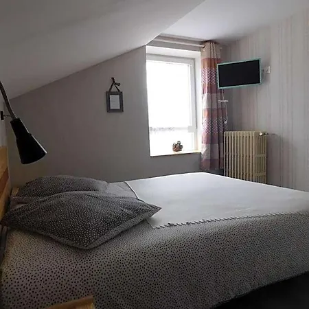 Monts Et Reves Frühstückspension 3*