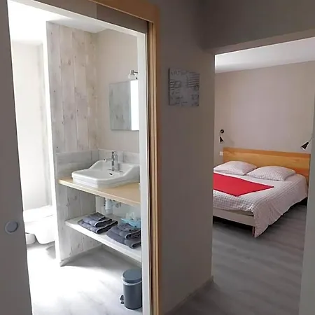 Frühstückspension Monts Et Reves 3*