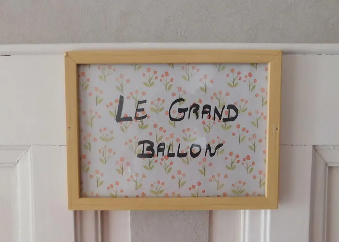 Monts Et Reves Bed & Breakfast Ramonchamp